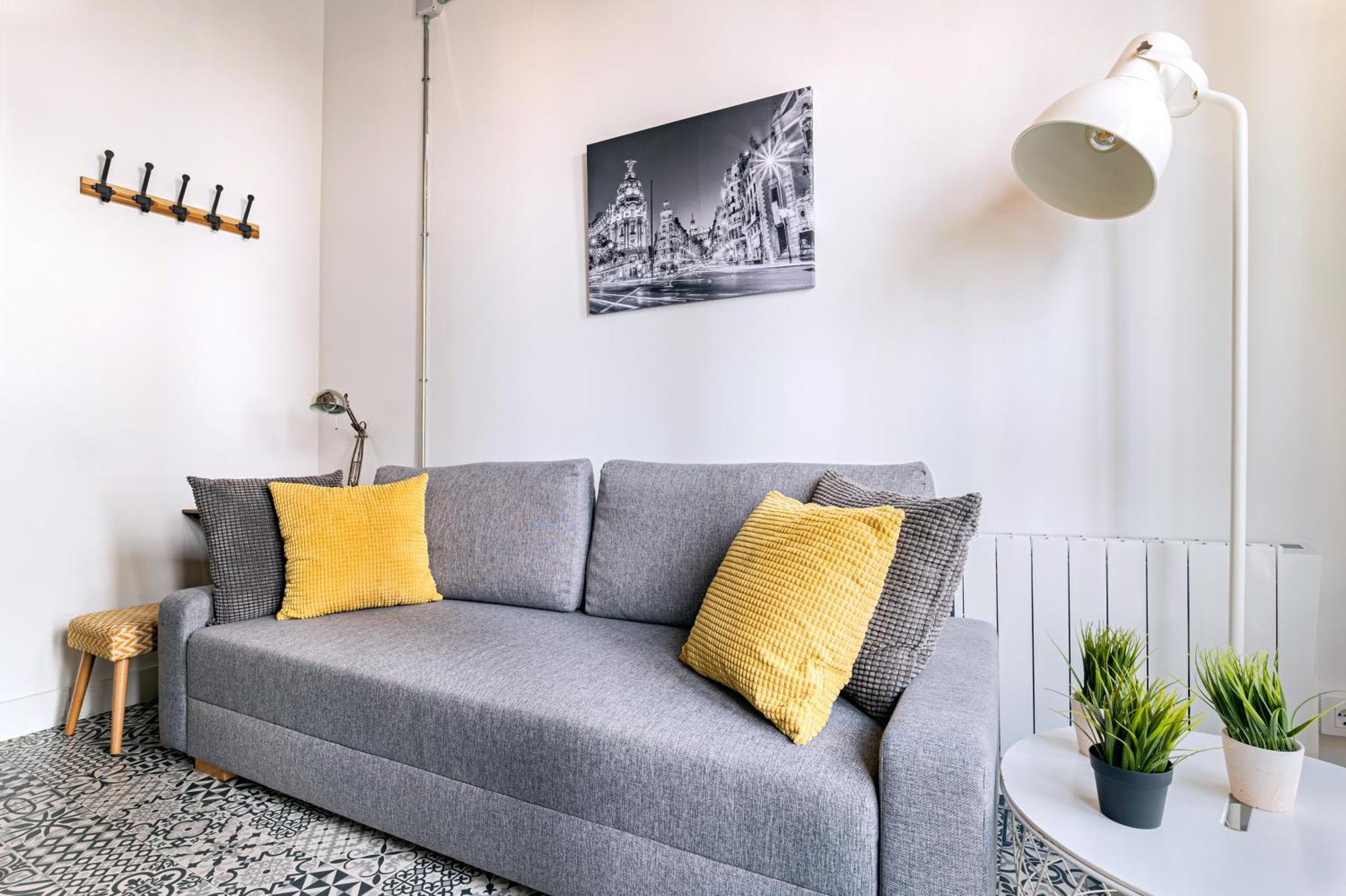 מדריד Vintage Apartment Near Puerta Del Sol מראה חיצוני תמונה