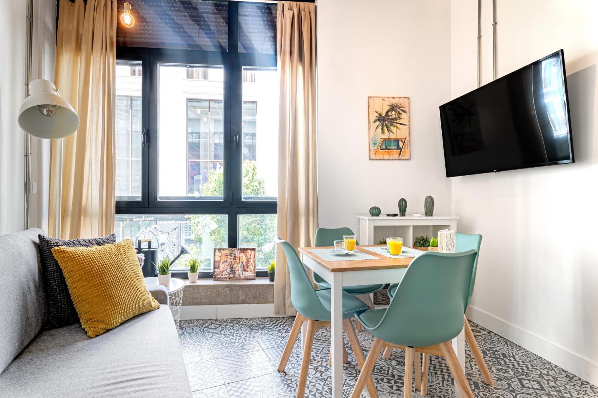 מדריד Vintage Apartment Near Puerta Del Sol מראה חיצוני תמונה