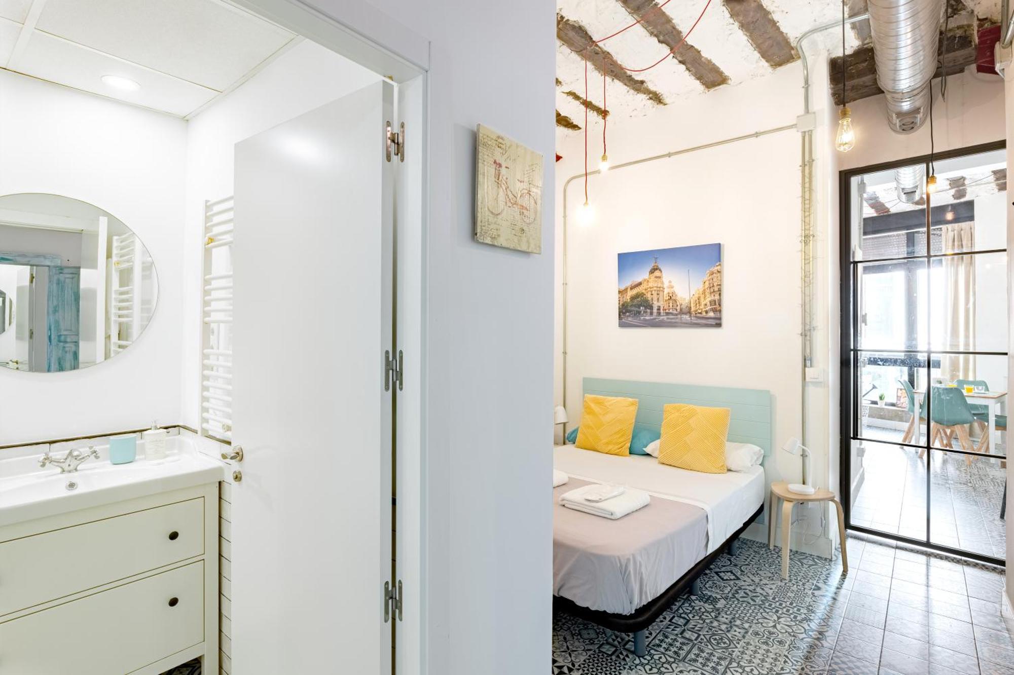 מדריד Vintage Apartment Near Puerta Del Sol מראה חיצוני תמונה